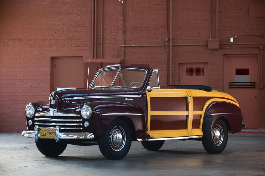  Ford Super DeLuxe Sportsman Convertible 1947 года  (фото 47 из 61)